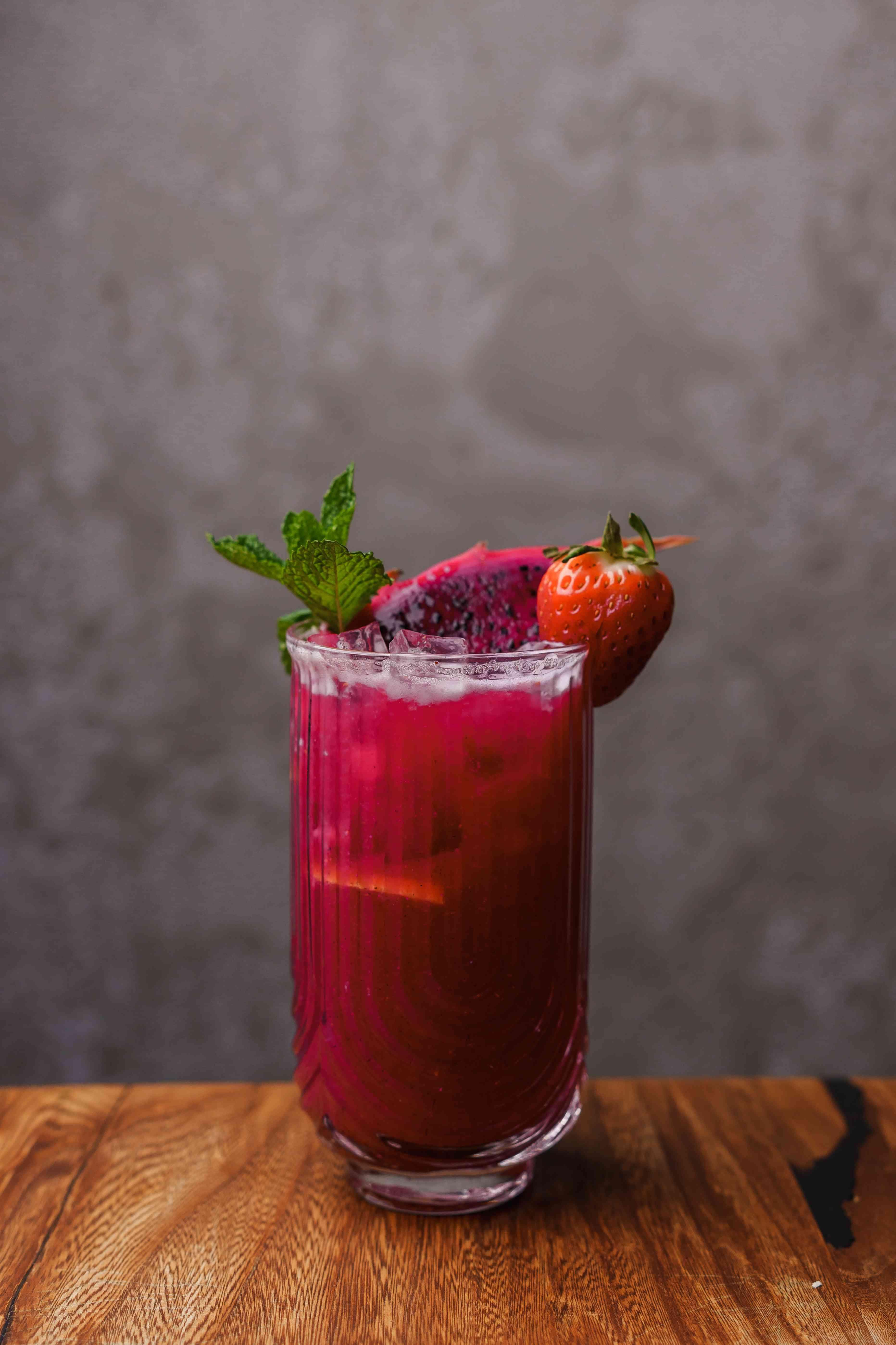 Strawberry Dragonfruit Lemonade