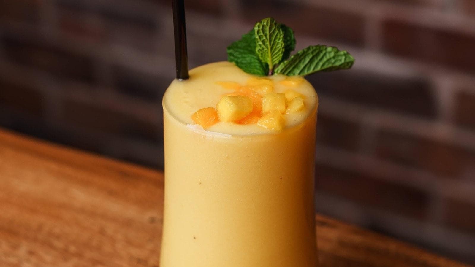 Mango Shake smoothie